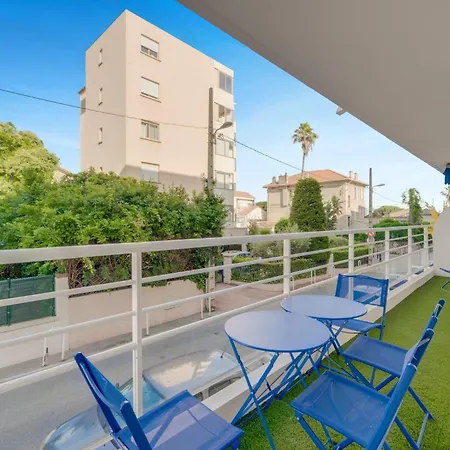 شقة 2 - Grand Balcon - A 1 Min De La