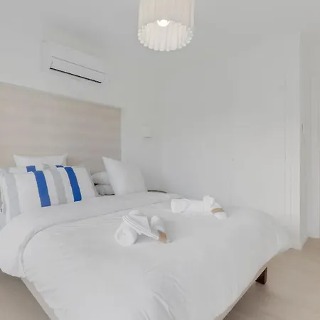 Apartmán 2-bedroom Royal Beach, A 2minutes De La *